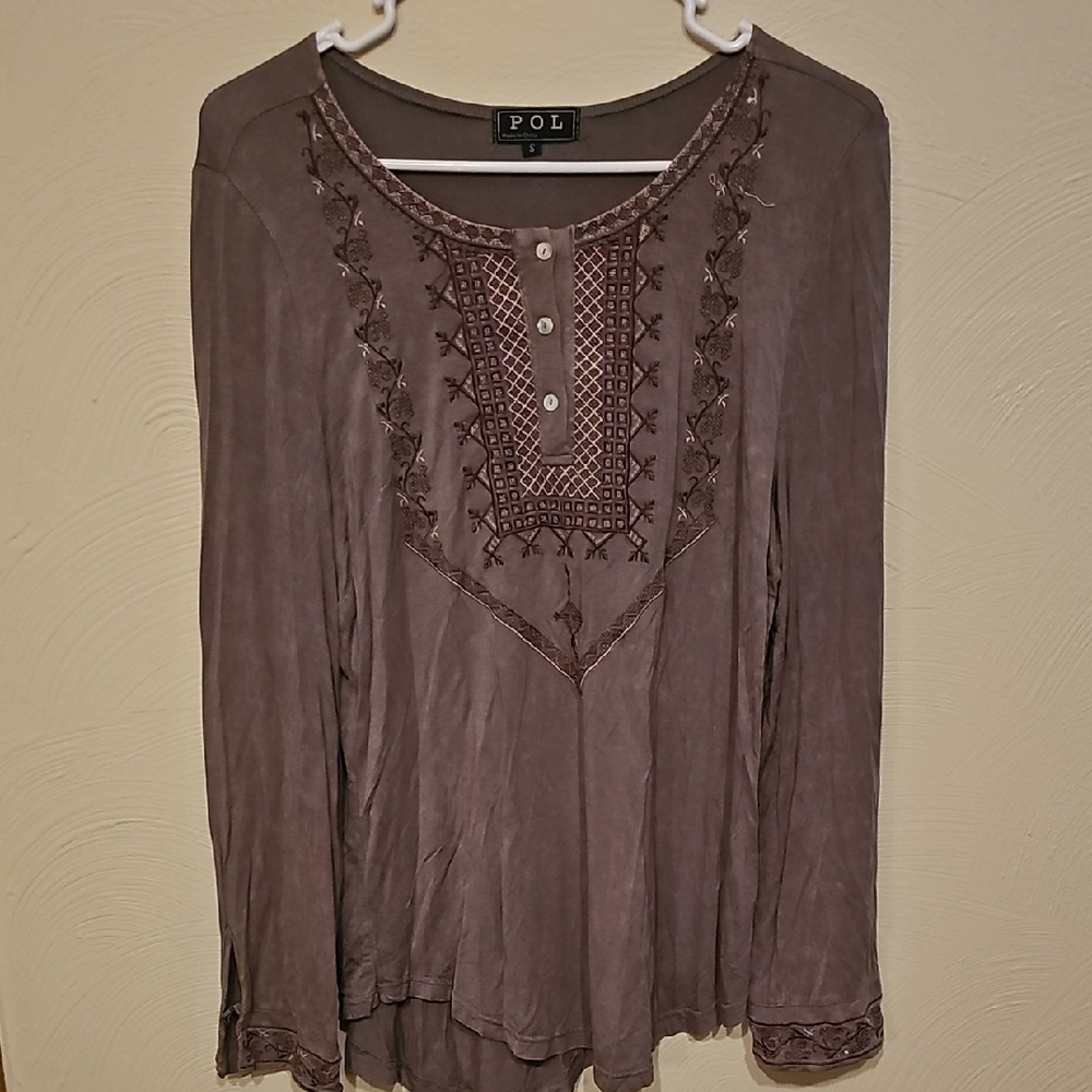 POL Hippie Boho Dark Olive Green Embroidered Henley Top